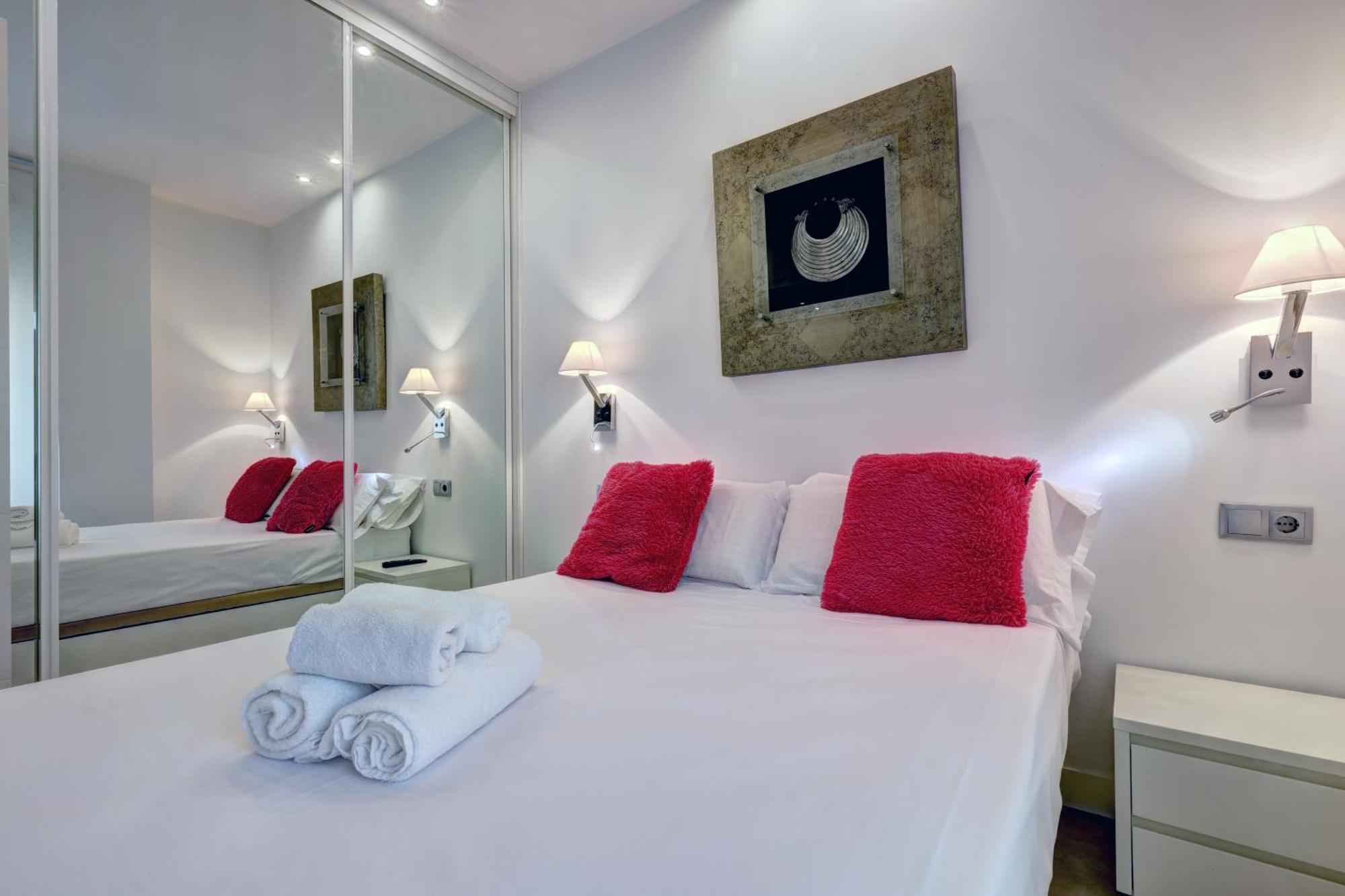 Apartamentos Con Vistas Y Terraza En มาร์เบยา ภายนอก รูปภาพ
