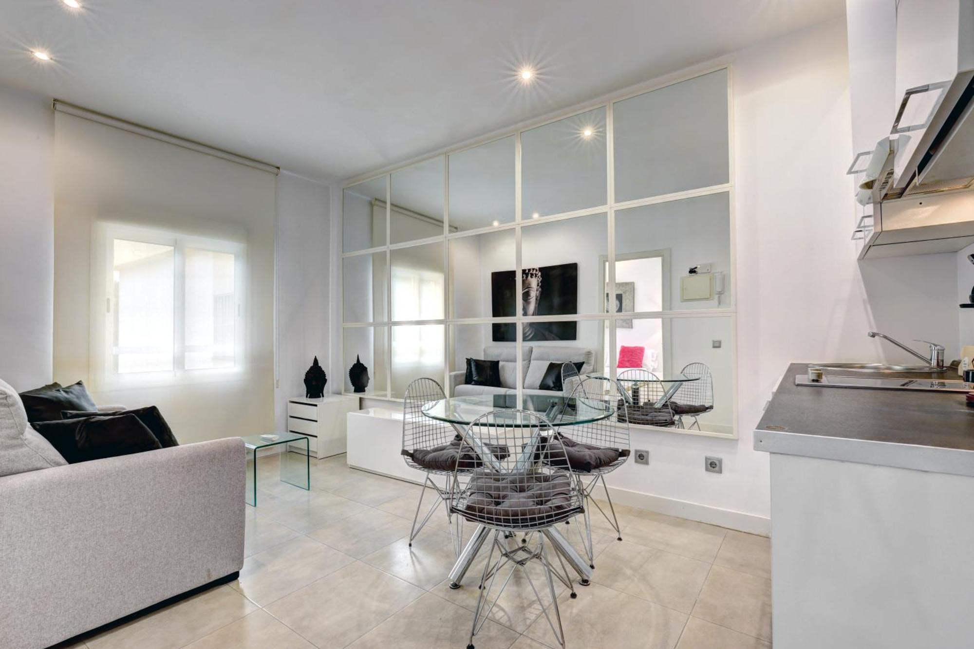 Apartamentos Con Vistas Y Terraza En มาร์เบยา ภายนอก รูปภาพ