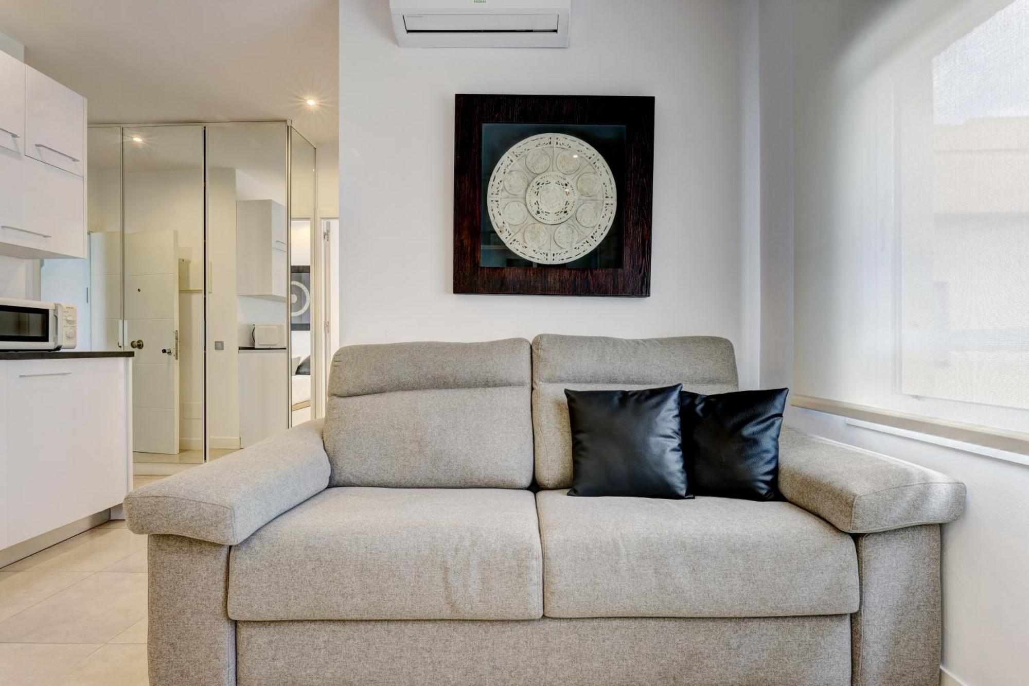 Apartamentos Con Vistas Y Terraza En มาร์เบยา ภายนอก รูปภาพ