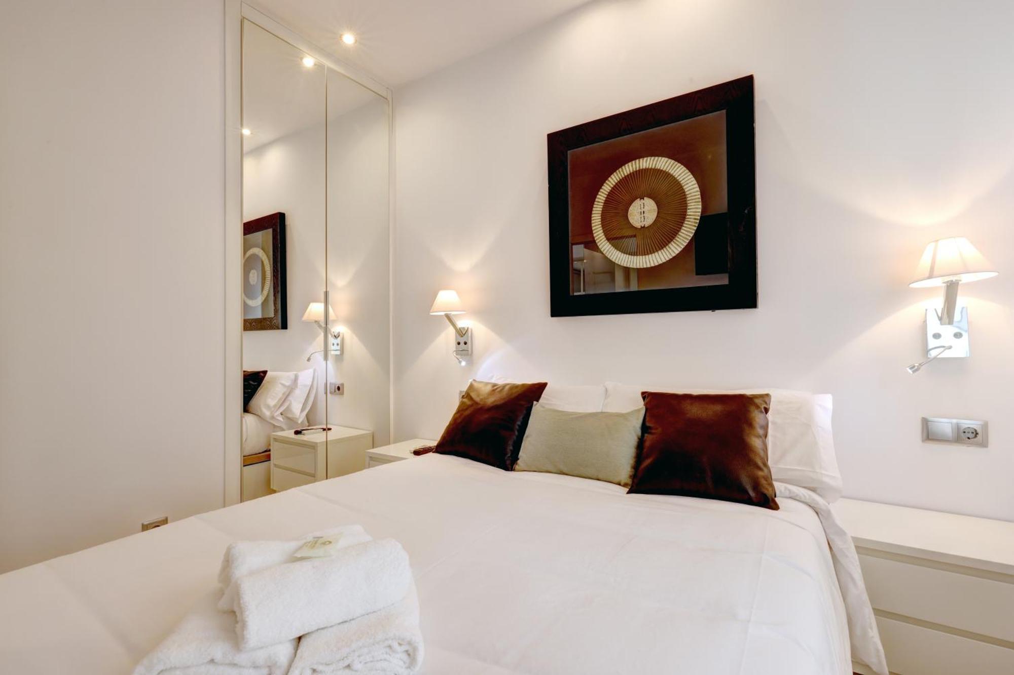Apartamentos Con Vistas Y Terraza En มาร์เบยา ภายนอก รูปภาพ