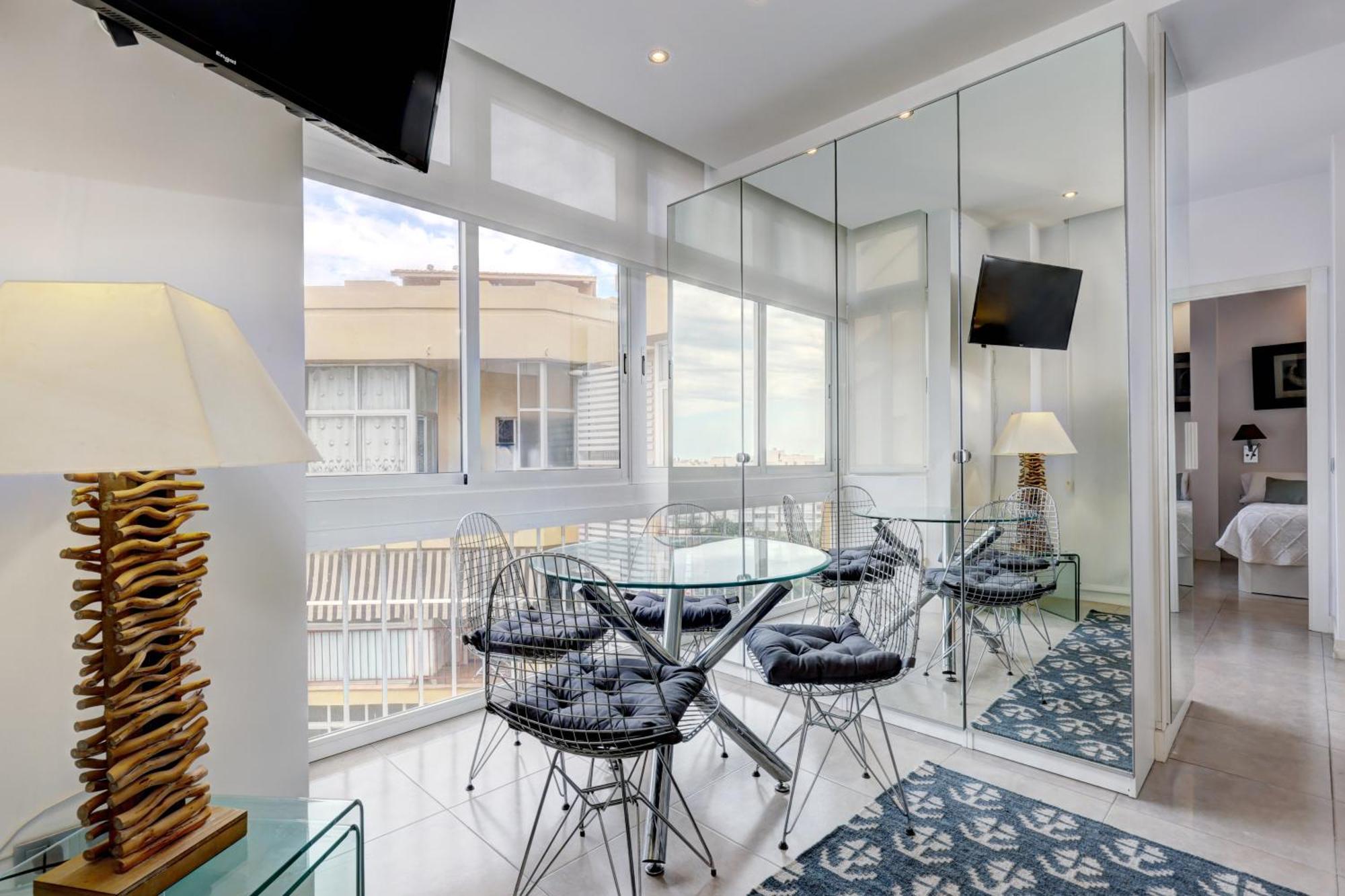 Apartamentos Con Vistas Y Terraza En มาร์เบยา ภายนอก รูปภาพ
