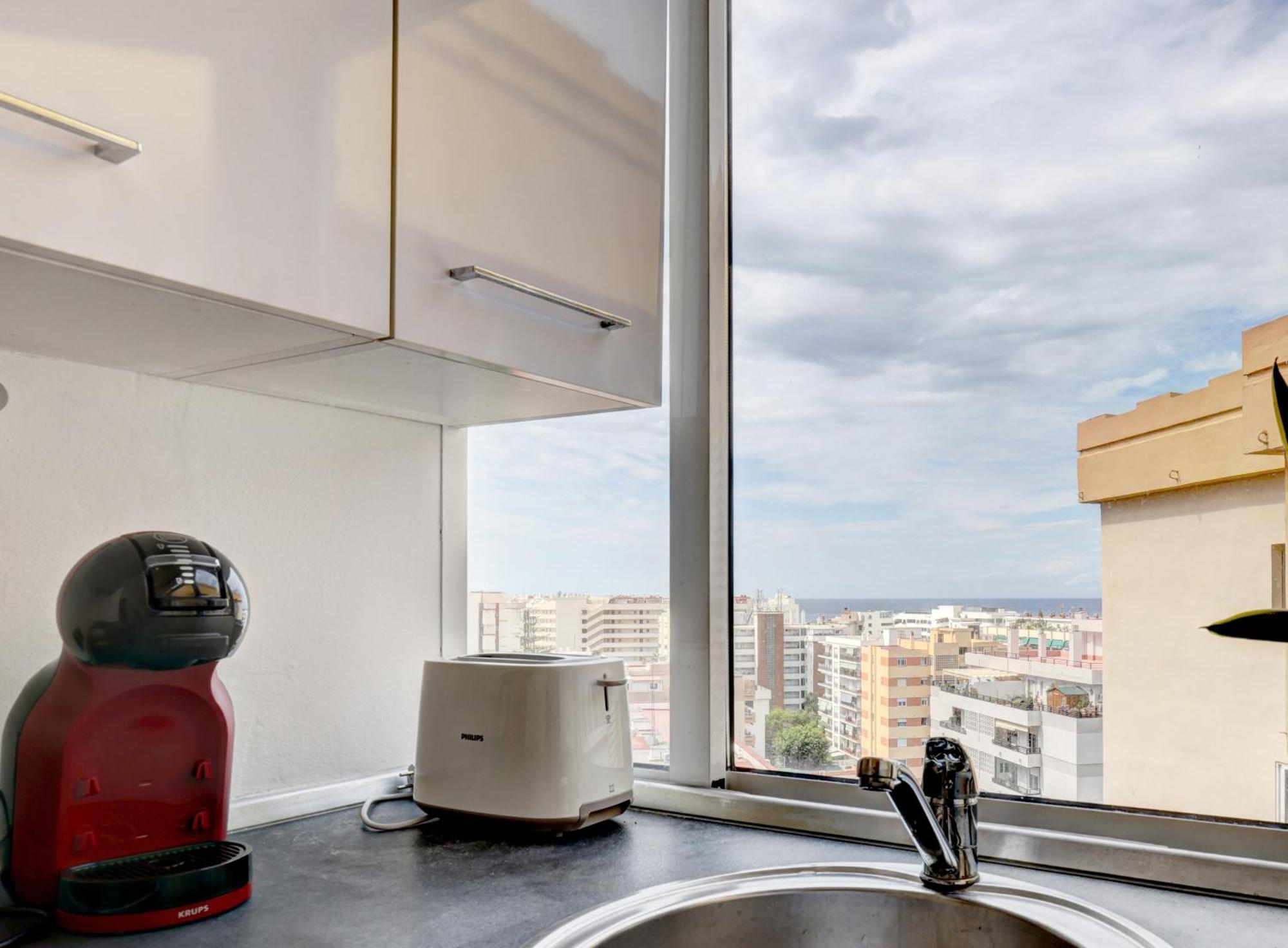 Apartamentos Con Vistas Y Terraza En มาร์เบยา ภายนอก รูปภาพ