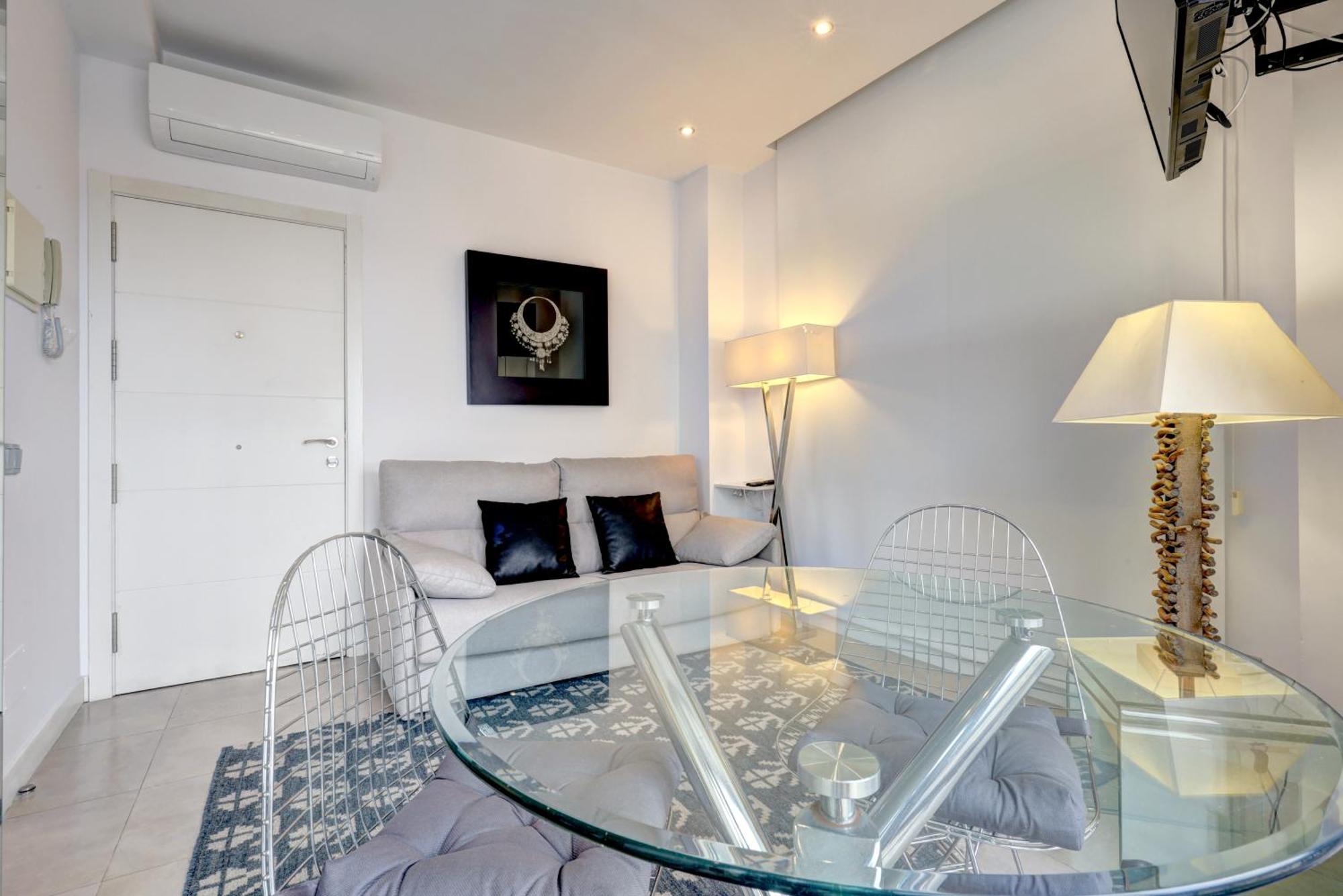 Apartamentos Con Vistas Y Terraza En มาร์เบยา ภายนอก รูปภาพ