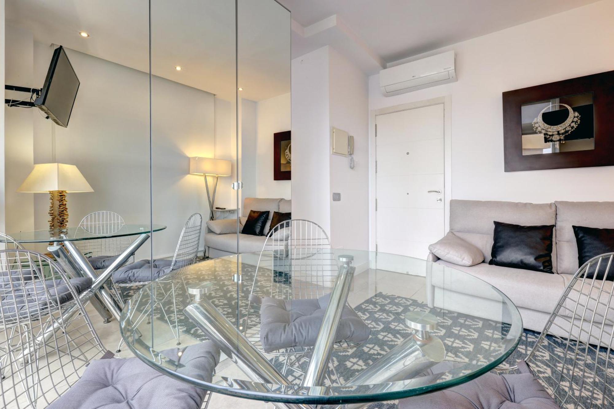 Apartamentos Con Vistas Y Terraza En มาร์เบยา ภายนอก รูปภาพ